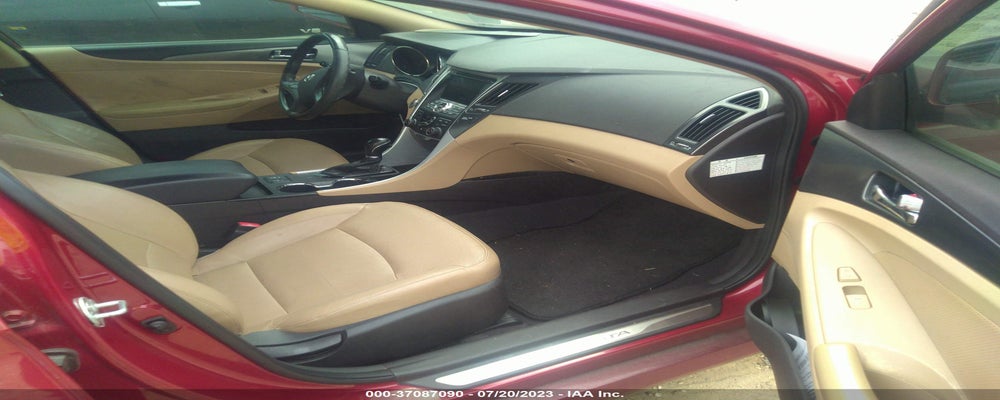 KMHEC4A42BA011077 2011 HYUNDAI SONATA photo no. 5