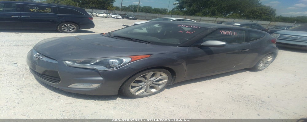 KMHTC6AD4DU172339 2013 HYUNDAI VELOSTER photo no. 2