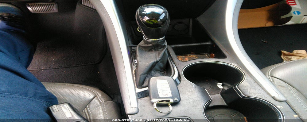 5NPEC4AC6CH392969 2012 HYUNDAI SONATA photo no. 11