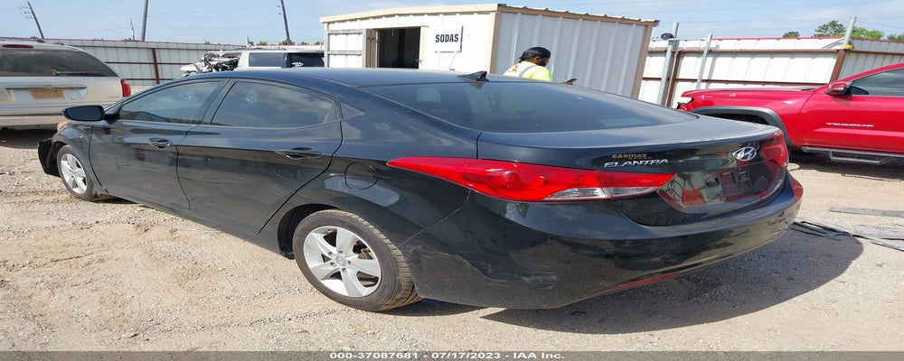 5NPDH4AE6DH387481 2013 HYUNDAI ELANTRA photo no. 3