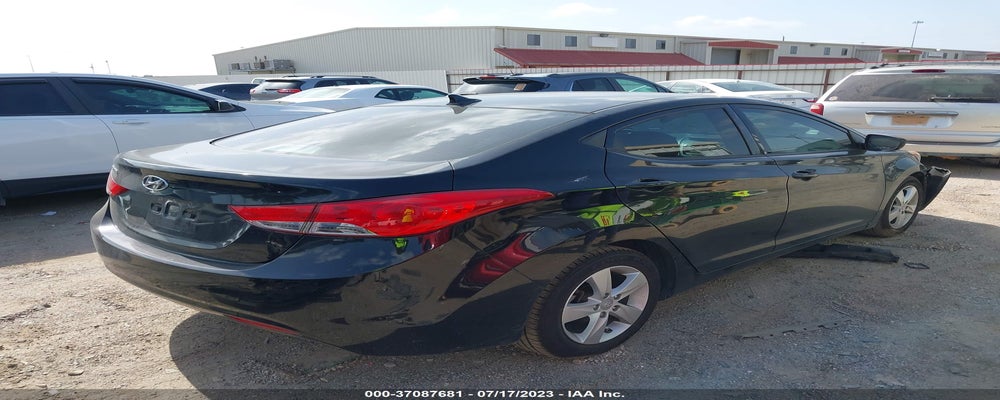 5NPDH4AE6DH387481 2013 HYUNDAI ELANTRA photo no. 4