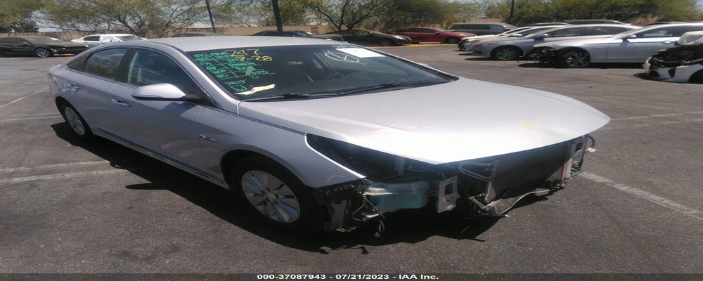 KMHE24L17HA059110 2017 HYUNDAI SONATA HYBRID photo no. 5