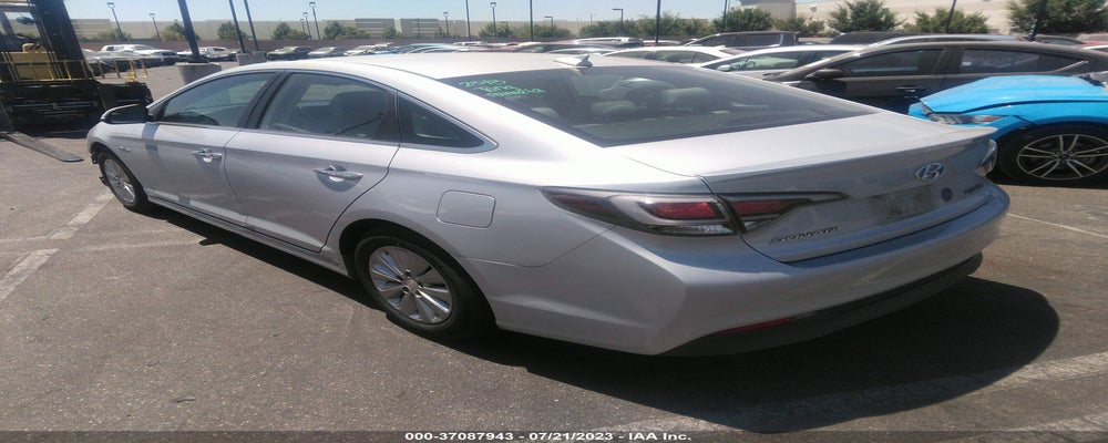 KMHE24L17HA059110 2017 HYUNDAI SONATA HYBRID photo no. 3