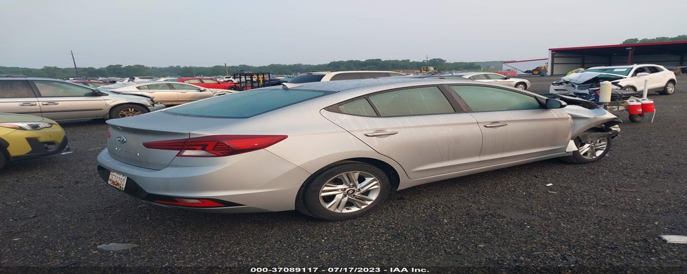 5NPD84LF2LH591358 2020 HYUNDAI ELANTRA photo no. 4