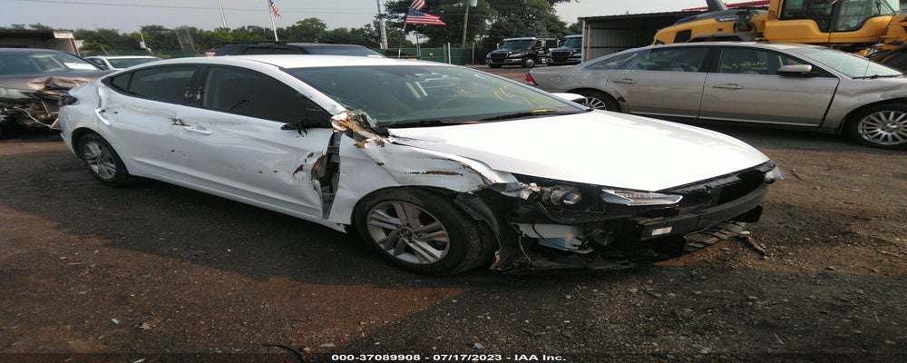 5NPD84LFXKH426138 2019 HYUNDAI ELANTRA photo no. 1