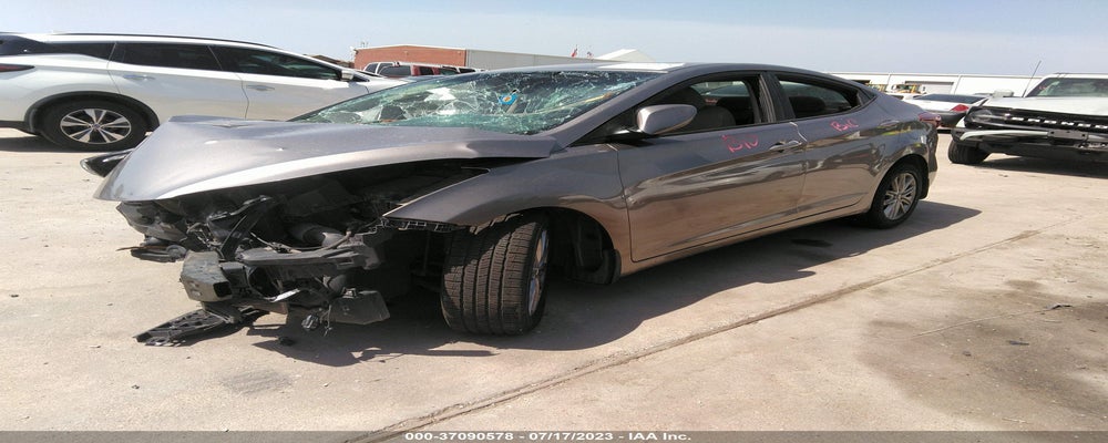 5NPDH4AE1EH525753 2014 HYUNDAI ELANTRA photo no. 2