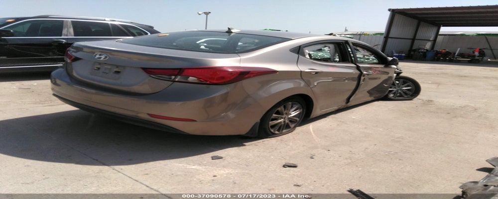 5NPDH4AE1EH525753 2014 HYUNDAI ELANTRA photo no. 4