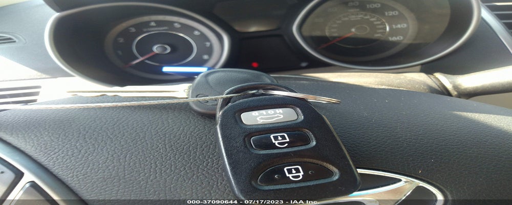 KMHDH4AE0FU320928 2015 HYUNDAI ELANTRA photo no. 11