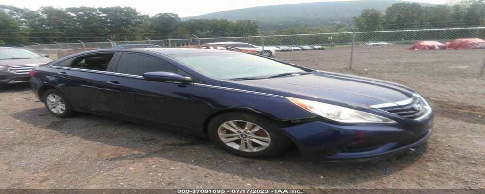 5NPEB4AC9BH037389 2011 HYUNDAI SONATA photo no. 3