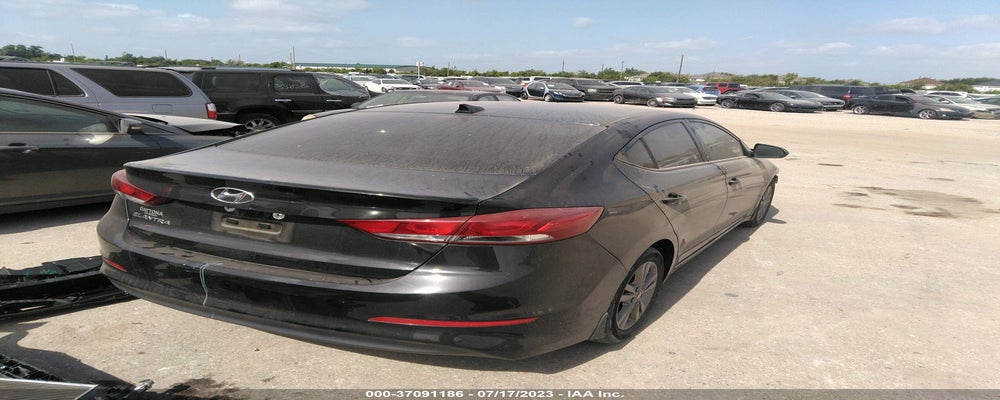 5NPD84LF5JH245995 2018 HYUNDAI ELANTRA photo no. 4