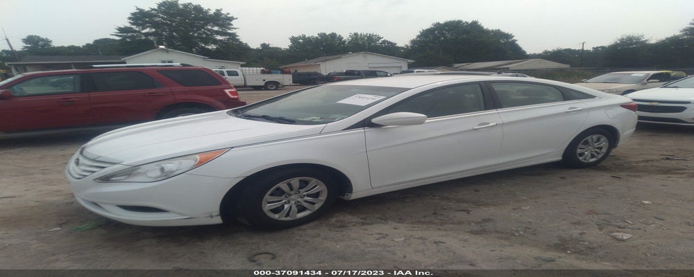 5NPEB4AC3CH502265 2012 HYUNDAI SONATA photo no. 2