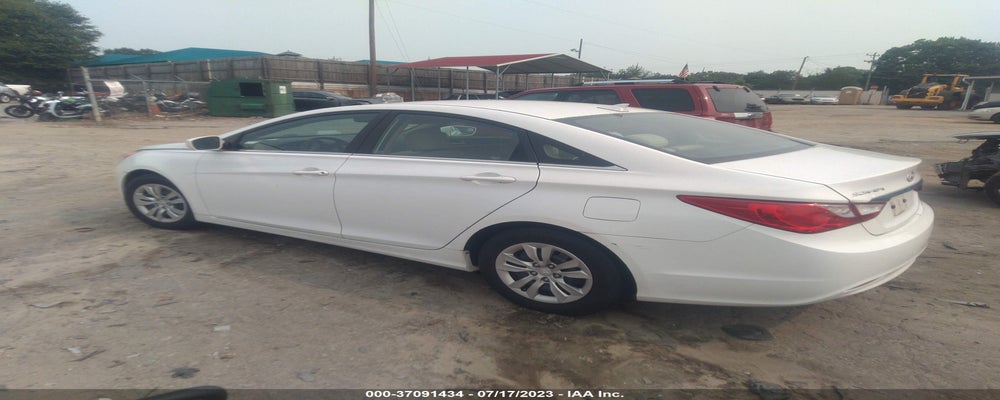 5NPEB4AC3CH502265 2012 HYUNDAI SONATA photo no. 3
