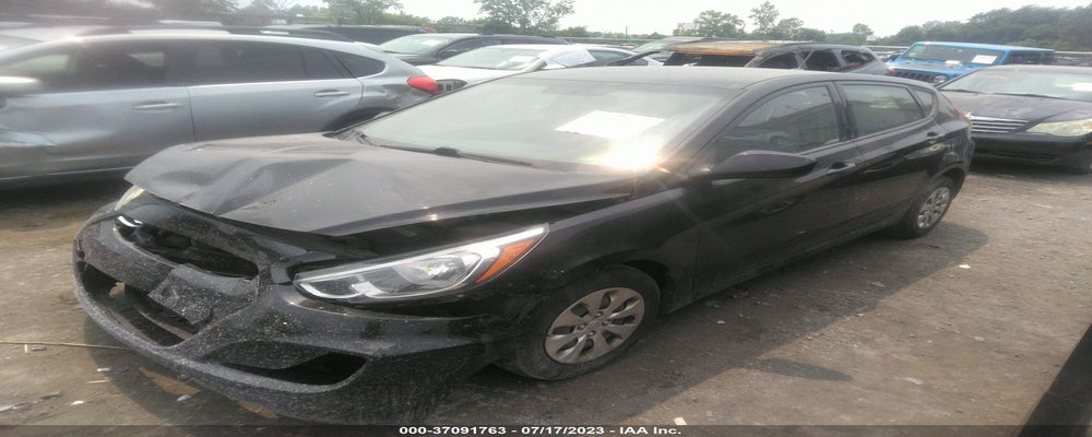 KMHCT5AE0HU359358 2017 HYUNDAI ACCENT photo no. 2