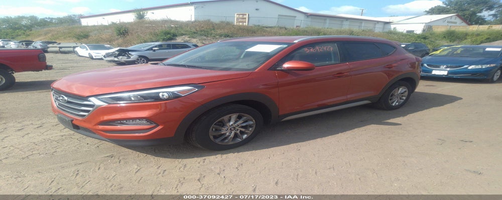 KM8J3CA45HU391824 2017 HYUNDAI TUCSON photo no. 2