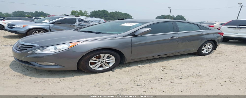 5NPEB4AC3DH653009 2013 HYUNDAI SONATA photo no. 2