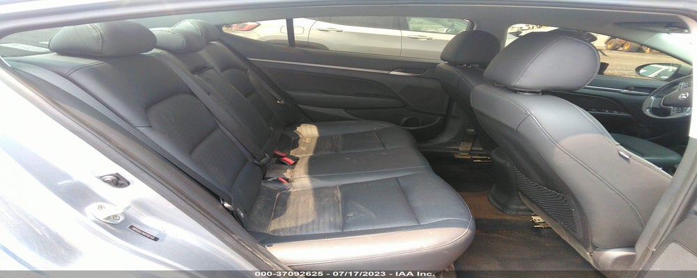 5NPD84LF9HH106768 2017 HYUNDAI ELANTRA photo no. 8