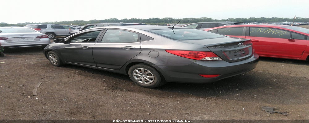 KMHCT4AE7DU484362 2013 HYUNDAI ACCENT photo no. 3