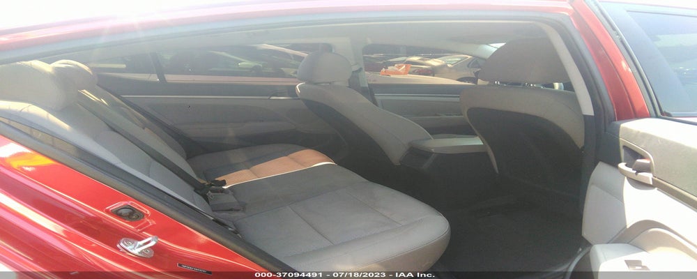 5NPD84LF1HH142261 2017 HYUNDAI ELANTRA photo no. 8