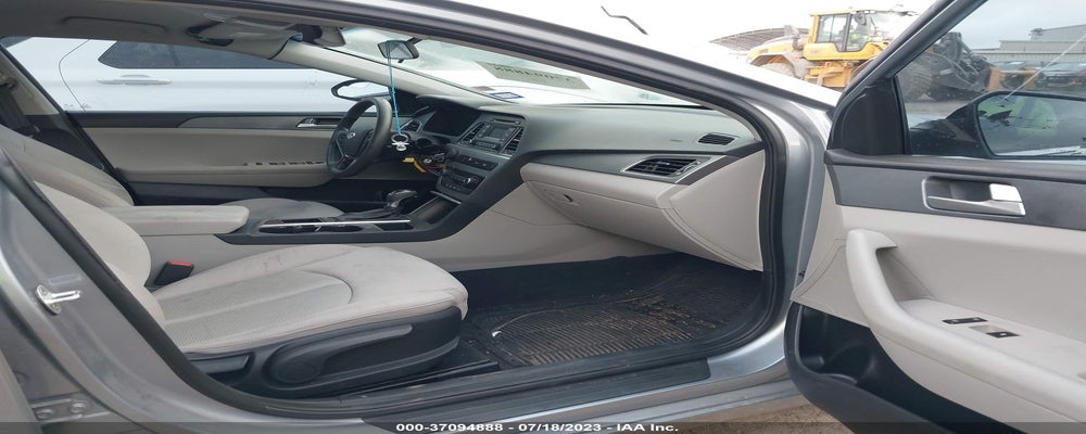 5NPE24AF9HH517953 2017 HYUNDAI SONATA photo no. 5