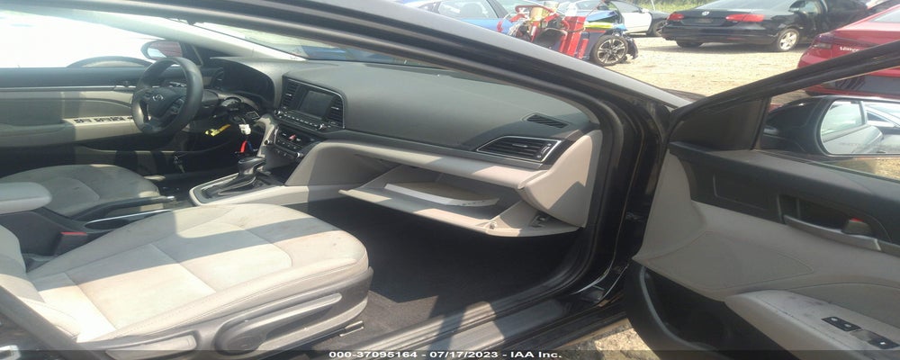 5NPD84LF1JH319705 2018 HYUNDAI ELANTRA photo no. 5