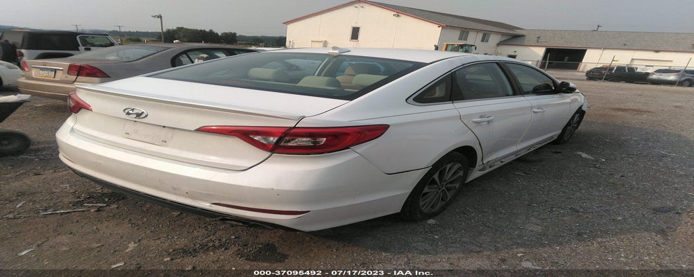 5NPE34AF5GH433852 2016 HYUNDAI SONATA photo no. 4