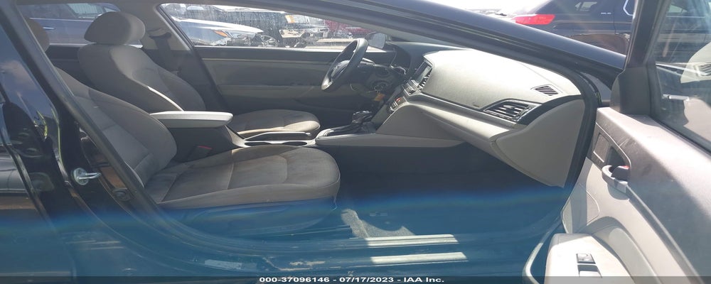 5NPD84LF7HH108034 2017 HYUNDAI ELANTRA photo no. 5