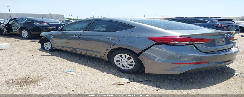 5NPD74LF5JH260435 2018 HYUNDAI ELANTRA photo no. 3