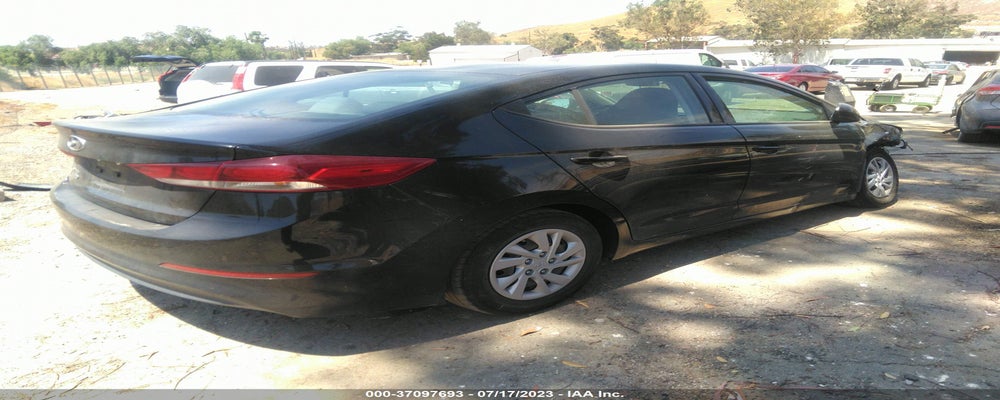 5NPD74LF0JH279880 2018 HYUNDAI ELANTRA photo no. 4