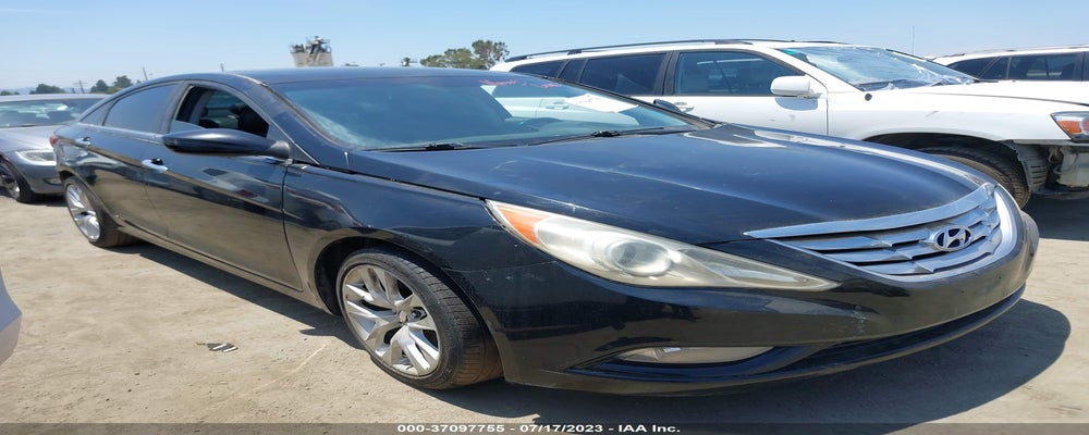 5NPEC4AC7BH077046 2011 HYUNDAI SONATA photo no. 1