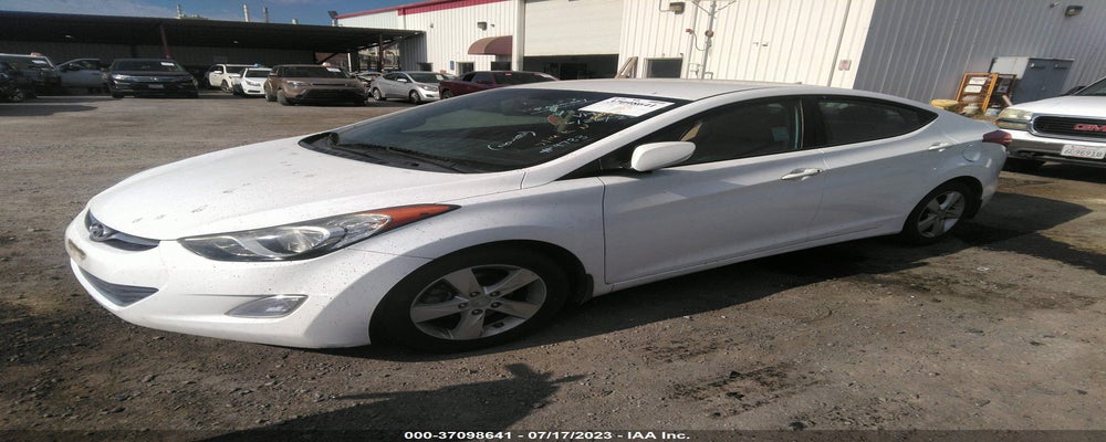 5NPDH4AE7DH288880 2013 HYUNDAI ELANTRA photo no. 2