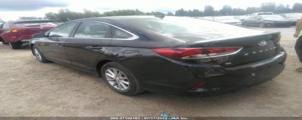 5NPE24AF5JH611981 2018 HYUNDAI SONATA photo no. 3