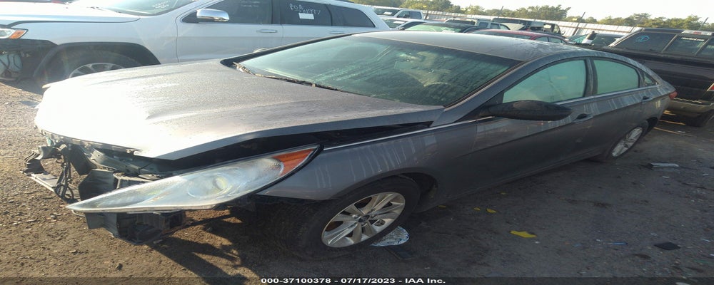 5NPEB4ACXBH222230 2011 HYUNDAI SONATA photo no. 2