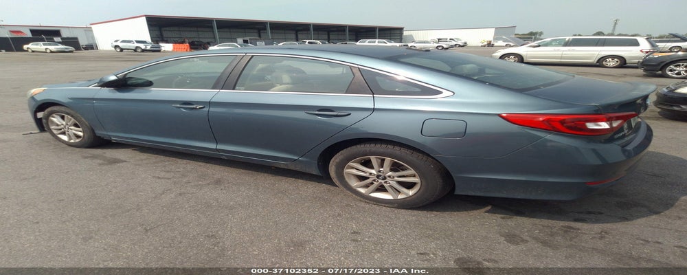 5NPE24AFXFH106610 2015 HYUNDAI SONATA photo no. 3
