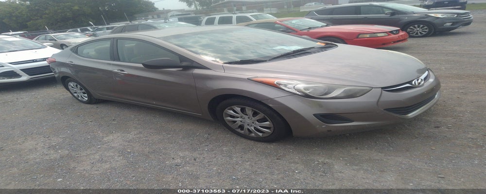 5NPDH4AE3BH033205 2011 HYUNDAI ELANTRA photo no. 12