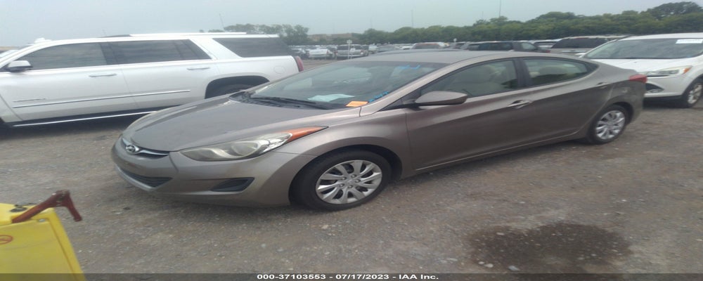 5NPDH4AE3BH033205 2011 HYUNDAI ELANTRA photo no. 2