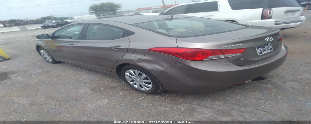 5NPDH4AE3BH033205 2011 HYUNDAI ELANTRA photo no. 3