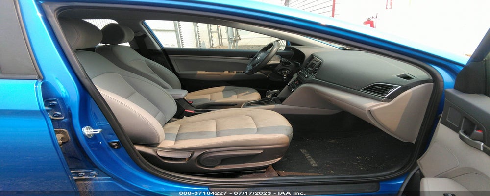 KMHD74LF7HU144746 2017 HYUNDAI ELANTRA photo no. 5