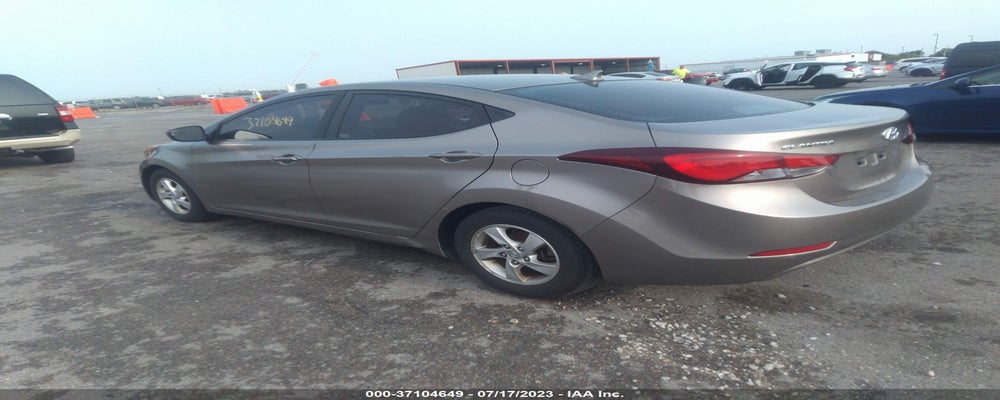 5NPDH4AE9FH644183 2015 HYUNDAI ELANTRA photo no. 3