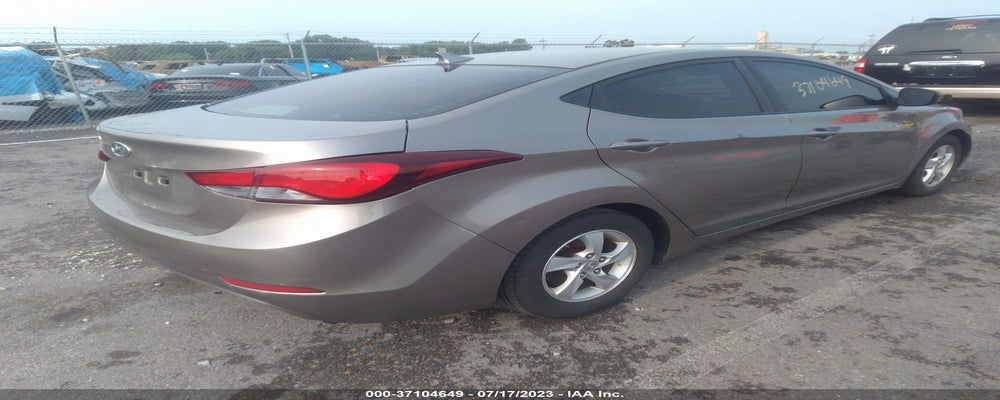 5NPDH4AE9FH644183 2015 HYUNDAI ELANTRA photo no. 4