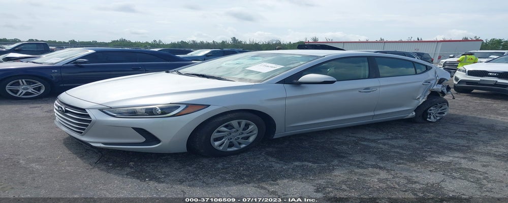KMHD74LF8JU613736 2018 HYUNDAI ELANTRA photo no. 2