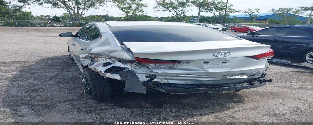 KMHD74LF8JU613736 2018 HYUNDAI ELANTRA photo no. 6