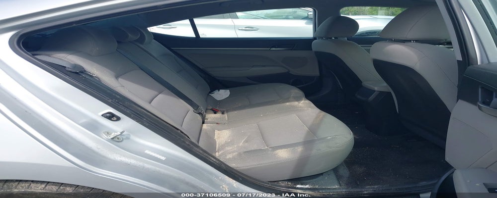 KMHD74LF8JU613736 2018 HYUNDAI ELANTRA photo no. 8