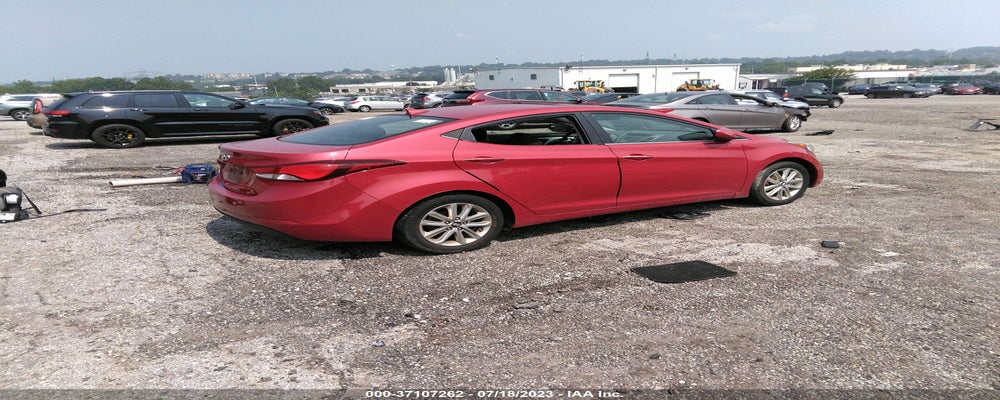 KMHDH4AE5FU423052 2015 HYUNDAI ELANTRA photo no. 4