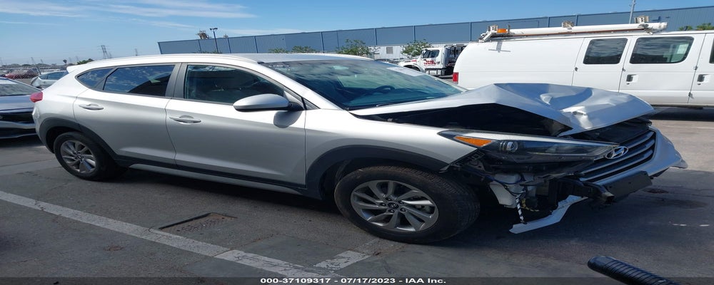 KM8J33A4XJU769061 2018 HYUNDAI TUCSON photo no. 10