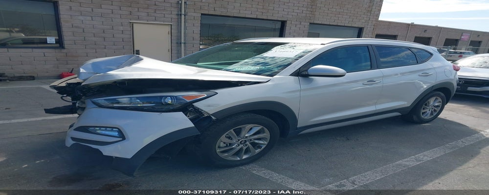 KM8J33A4XJU769061 2018 HYUNDAI TUCSON photo no. 2