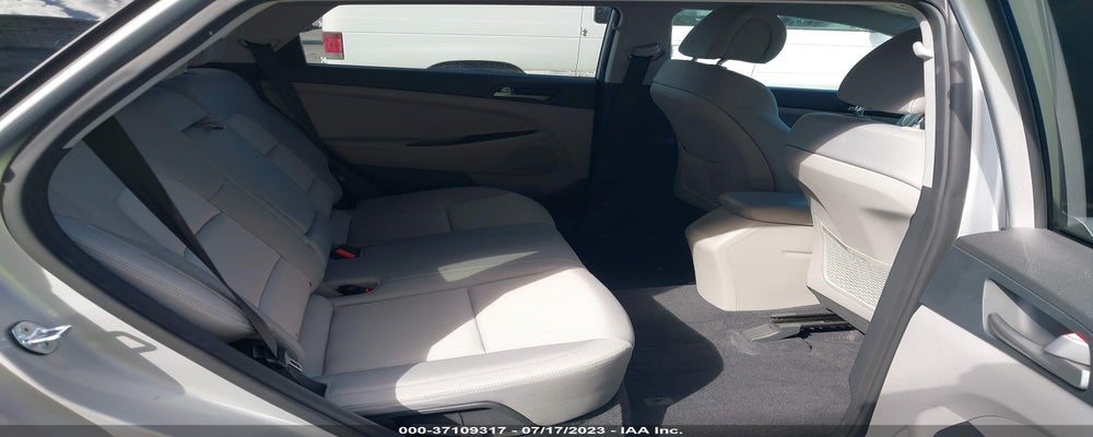 KM8J33A4XJU769061 2018 HYUNDAI TUCSON photo no. 8