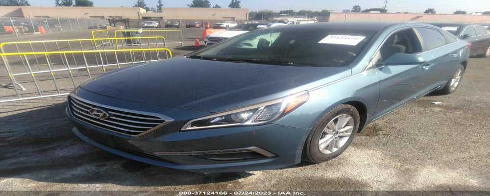 5NPE24AF8FH224588 2015 HYUNDAI SONATA photo no. 2