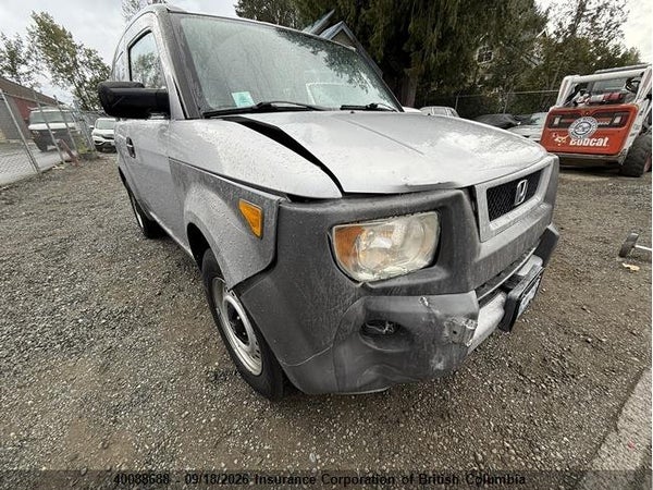 2004 Honda Element