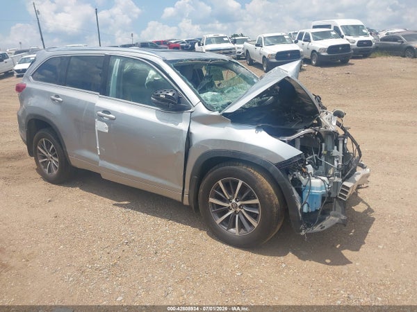 2017 Toyota Highlander