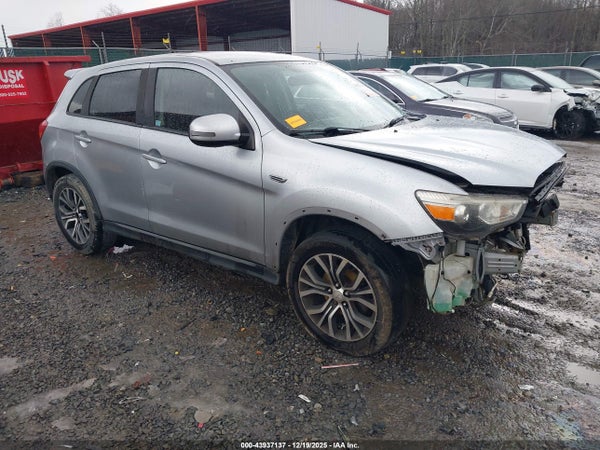 Mitsubishi OUTLANDER SPORT